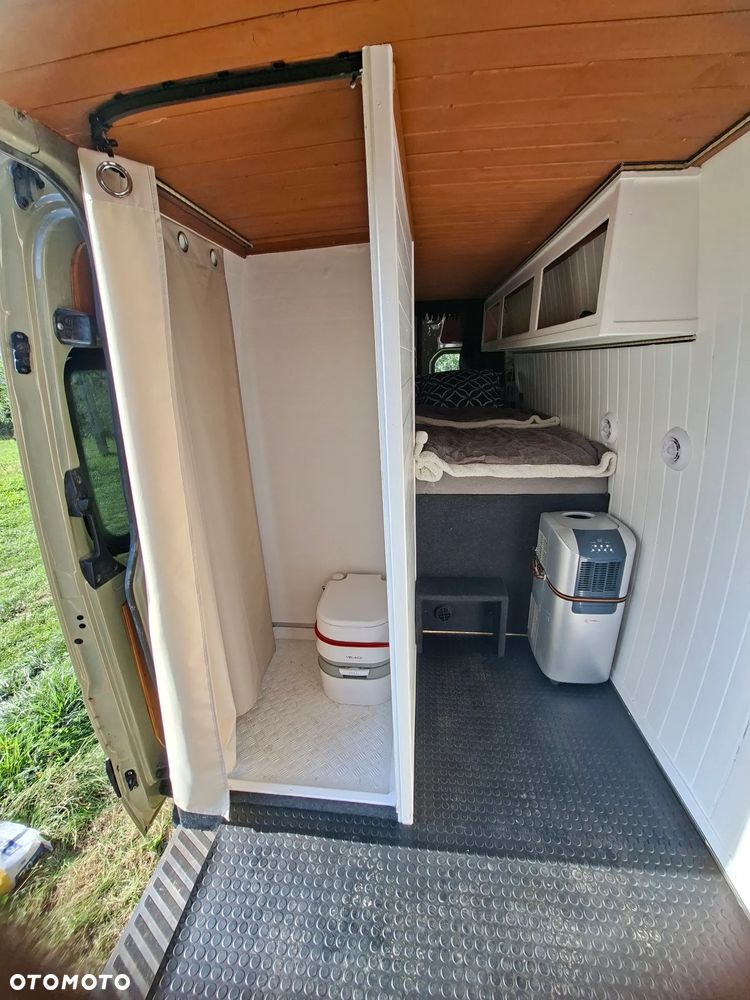 Volkswagen Crafter - 14