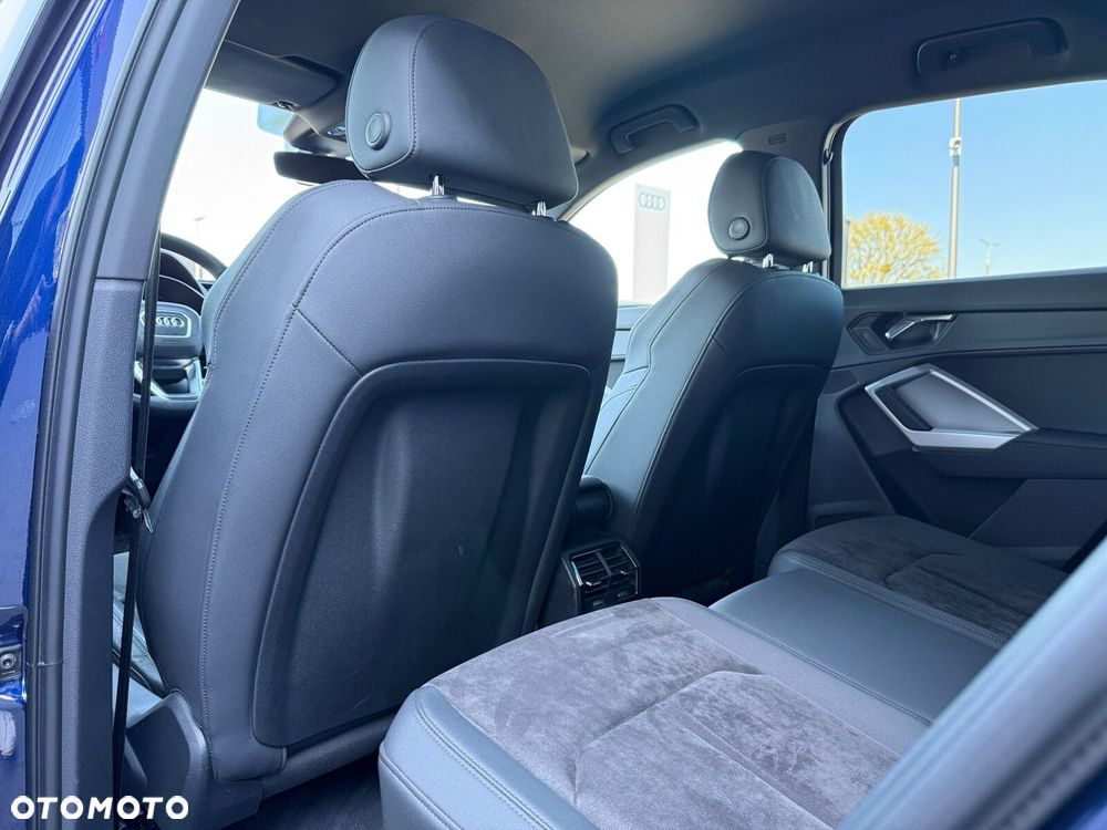 Audi Q3 - 11