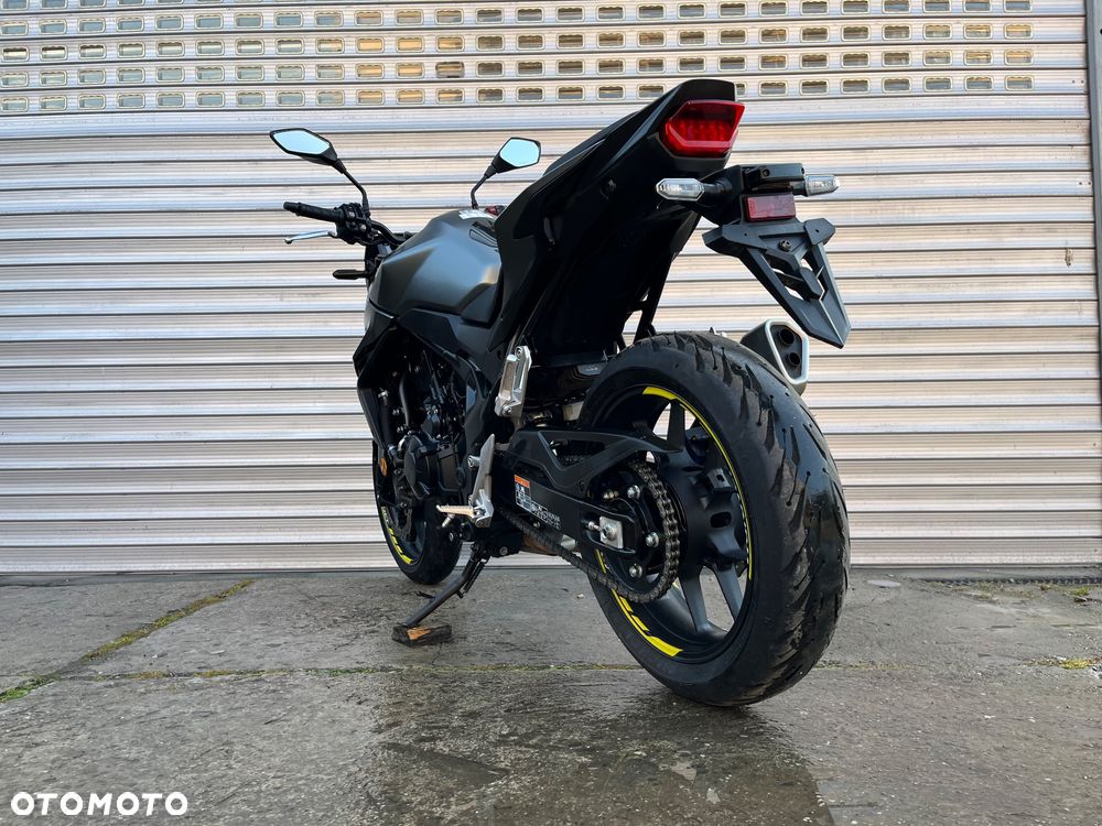 Honda Hornet - 27
