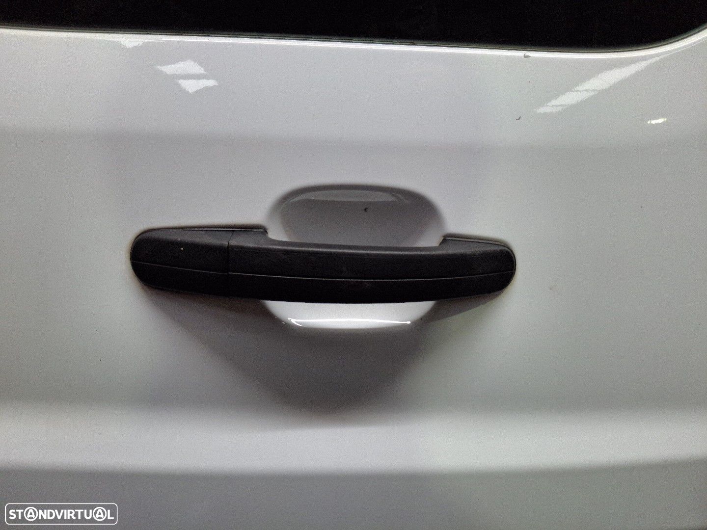Puxador Porta Mala Ford Transit Connect V408 Caixa - 1