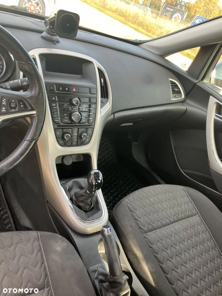 Opel Astra - 31