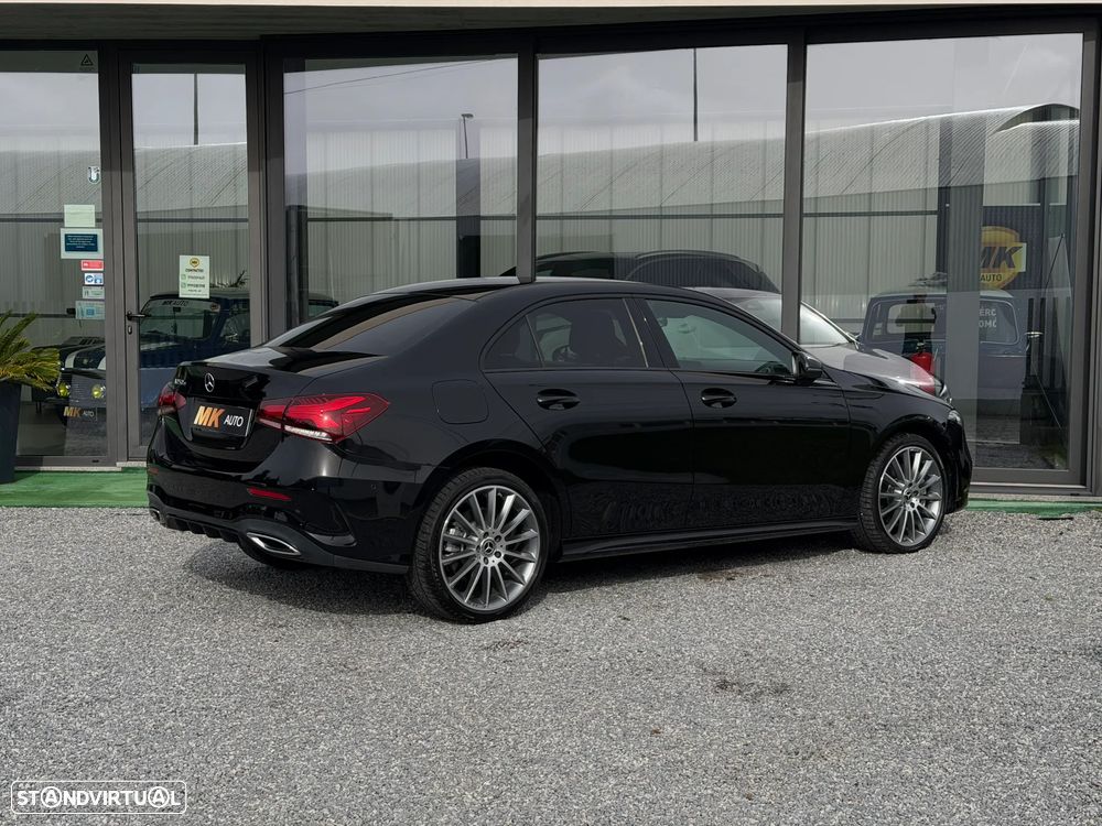 Mercedes-Benz A 250 Limousine e 8G-DCT AMG Line - 4