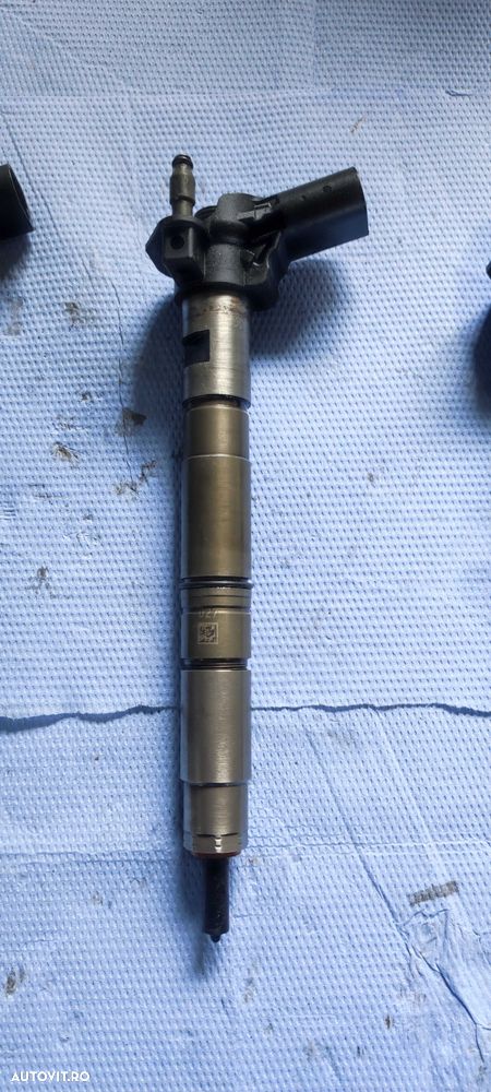 Injector injectoare volkswagen vw golf 6 hatchback motor 2.0 CBBB 170 cp 3 bucati - 6