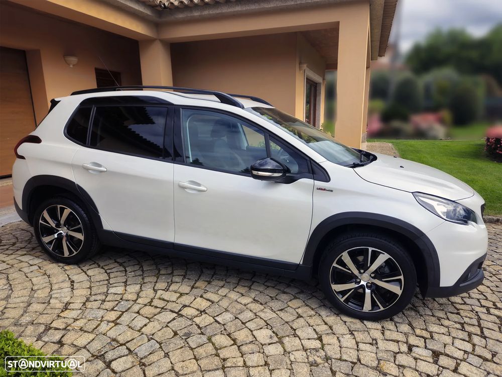 Peugeot 2008 1.2 PureTech GT Line EAT6 - 7