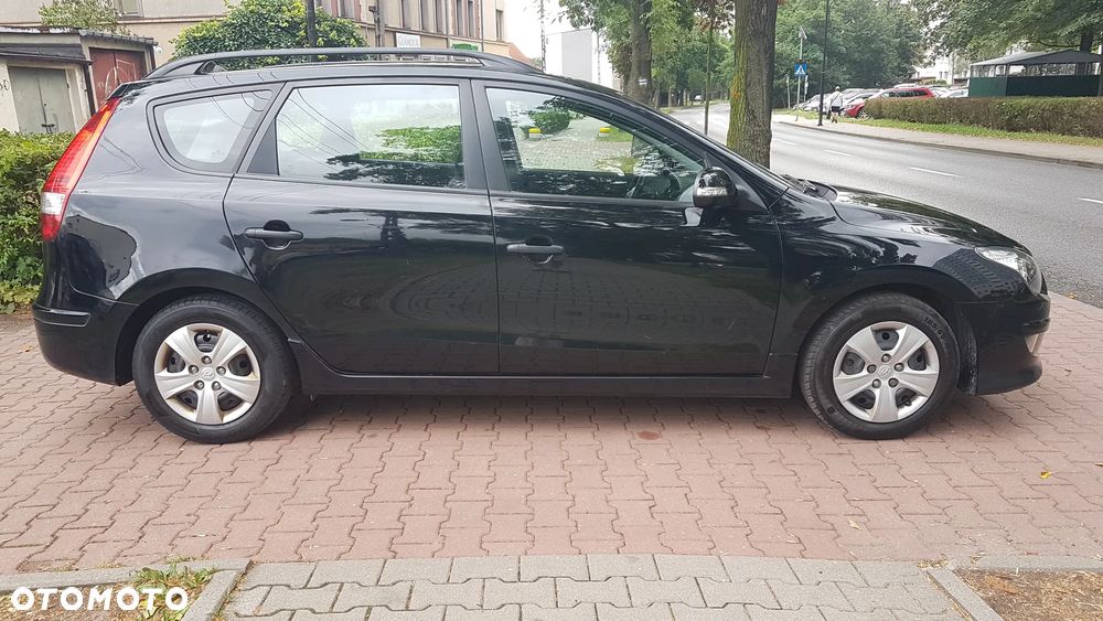 Hyundai i30 i30cw 1.4 UEFA EURO 2012 Edition - 29