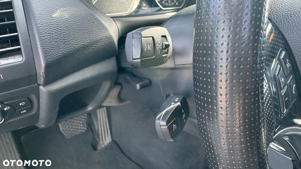 BMW Seria 1 118d DPF - 27