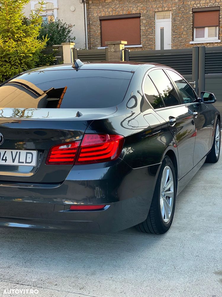 BMW Seria 5 518d Aut. - 8
