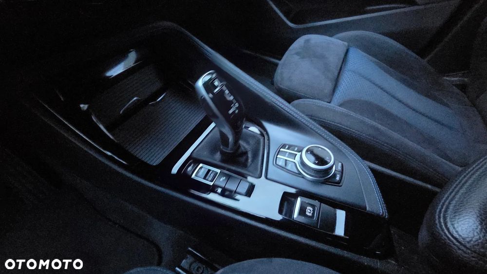 BMW X1 sDrive18i GPF M Sport - 14