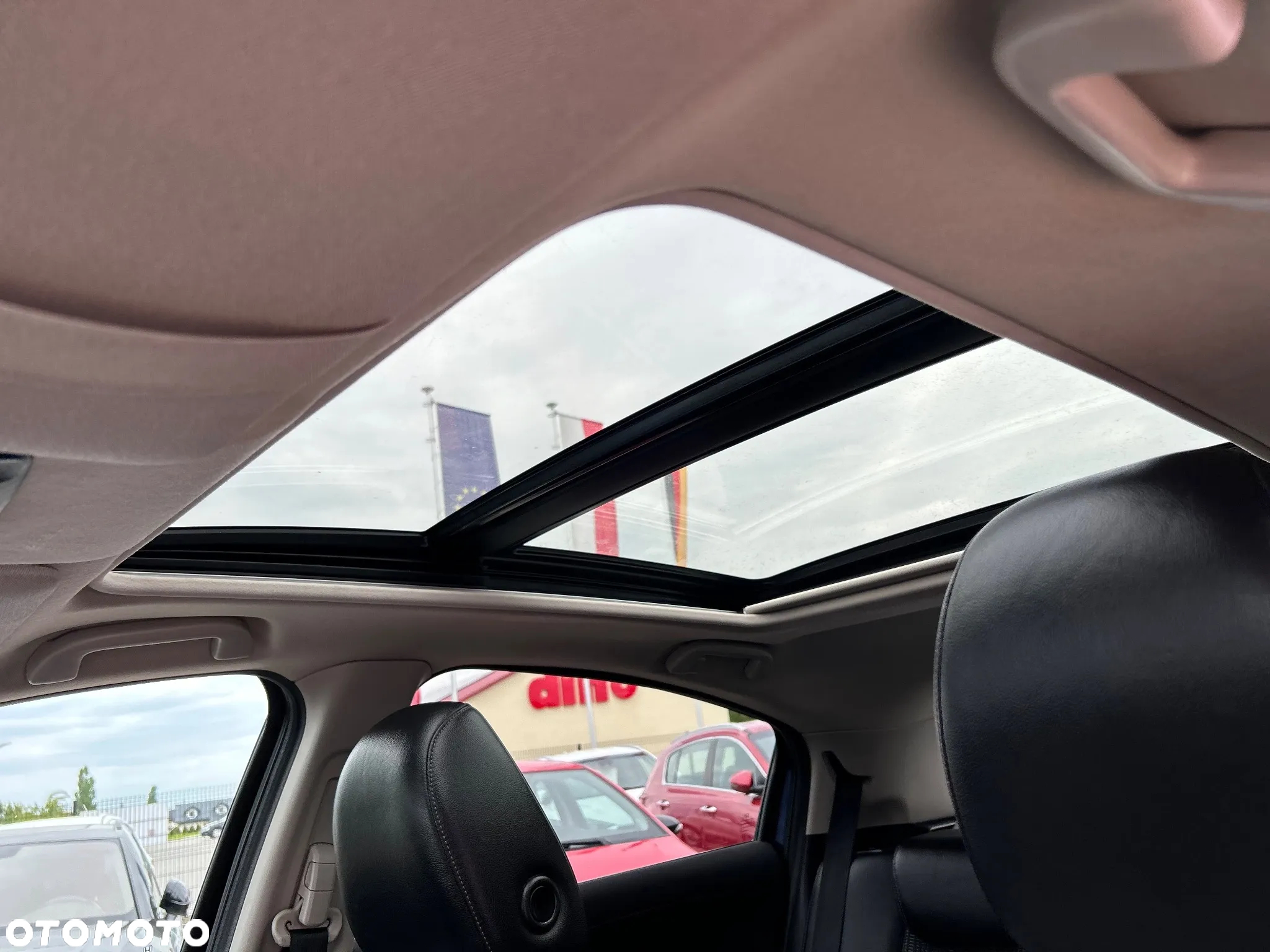 Honda HR-V 1.5 i-VTEC CVT Executive - 17