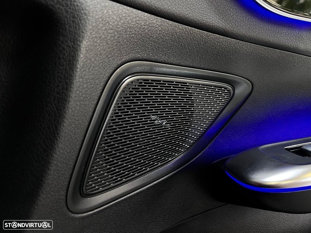 Mercedes-Benz C 300 e AMG Line - 14