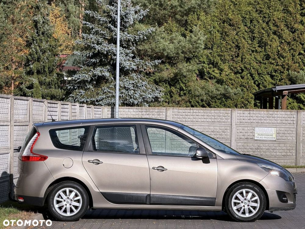 Renault Grand Scenic Gr 1.9 dCi Luxe Expression - 35