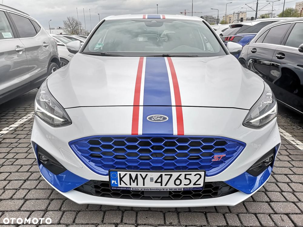 Ford Focus 2.0 EcoBlue S&S ST mit Styling-Paket - 3