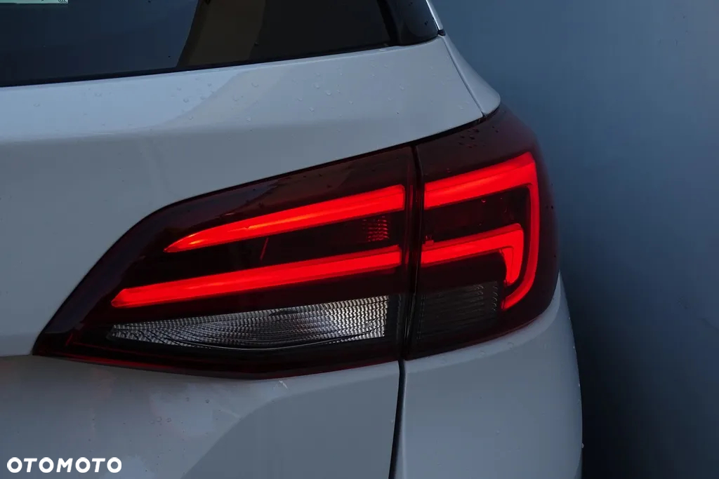 Opel Astra 1.4 Turbo Sports Tourer Innovation - 14