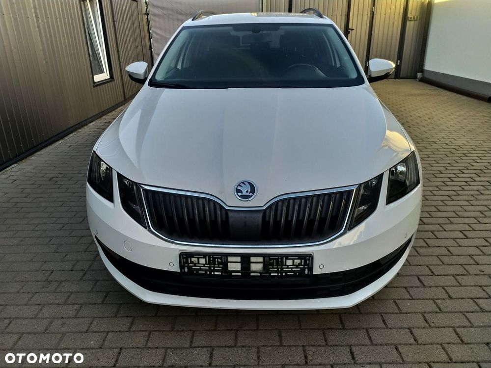 Skoda Octavia - 10