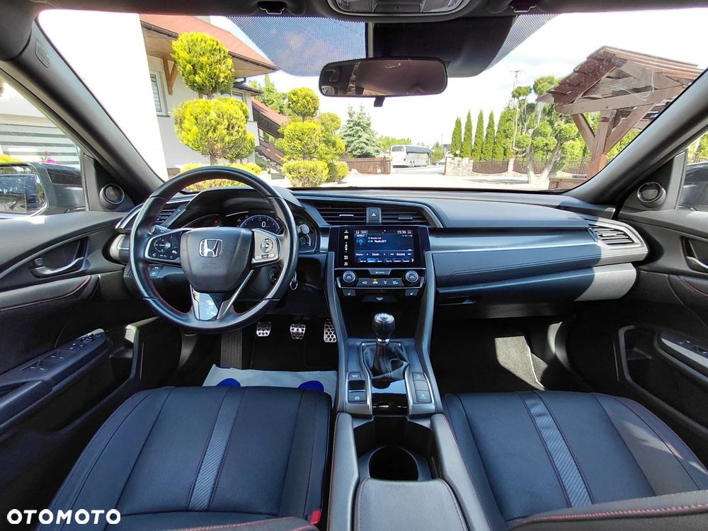 Honda Civic 1.0 i-VTEC Turbo Executive Premium - 24
