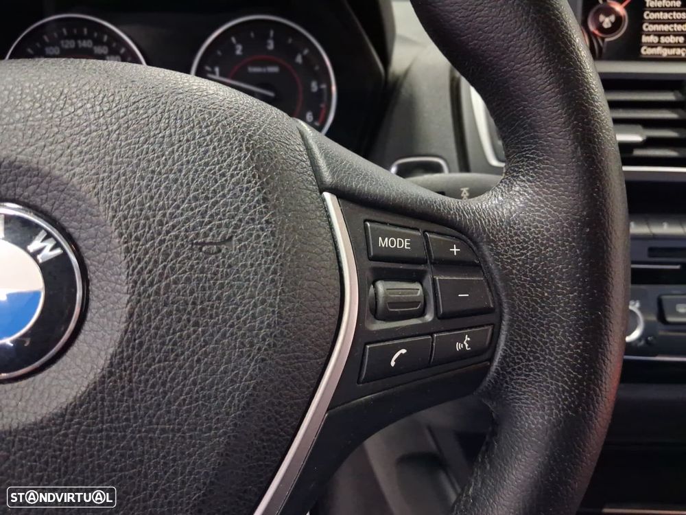 BMW 218 d Cabrio Line Sport - 17