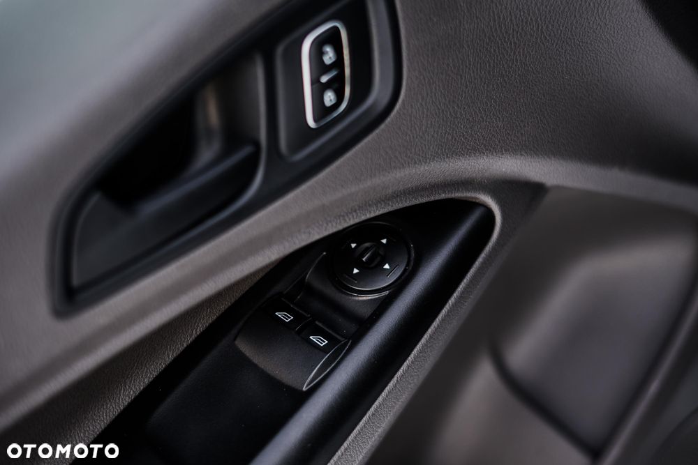 Ford Connect - 13