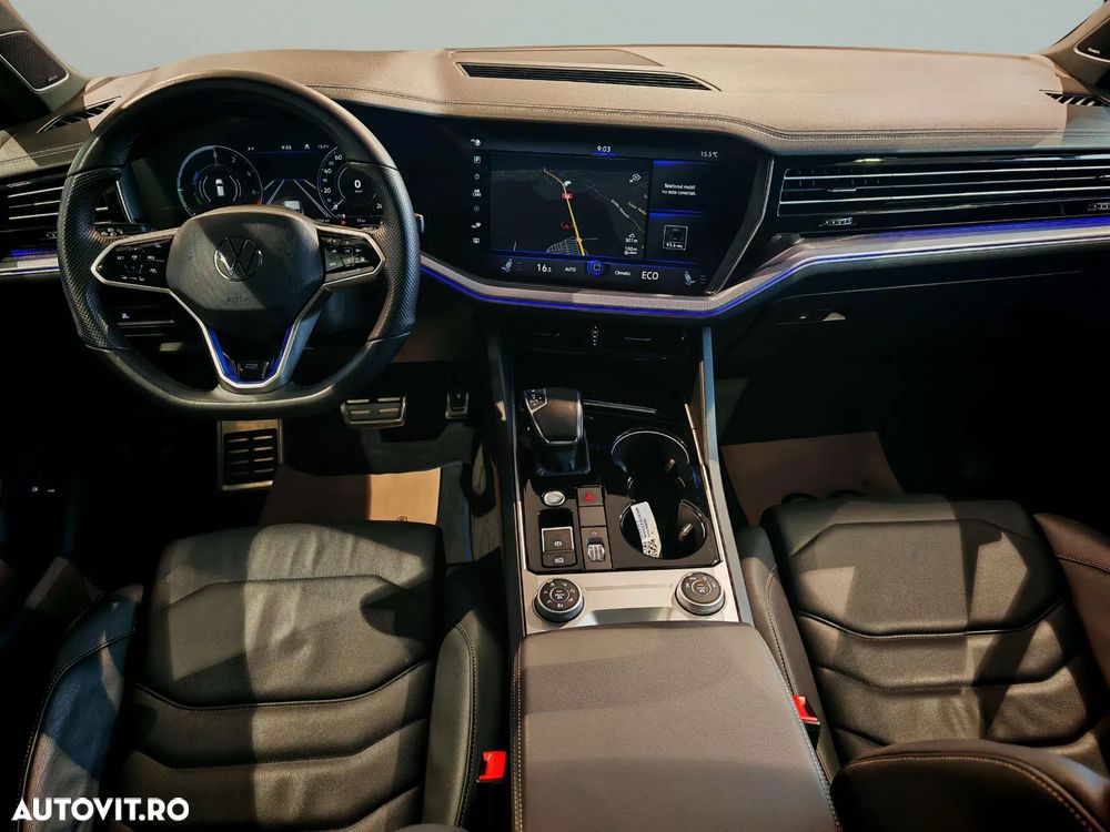 Volkswagen Touareg V6 TSI eHybrid PHEV R - 11