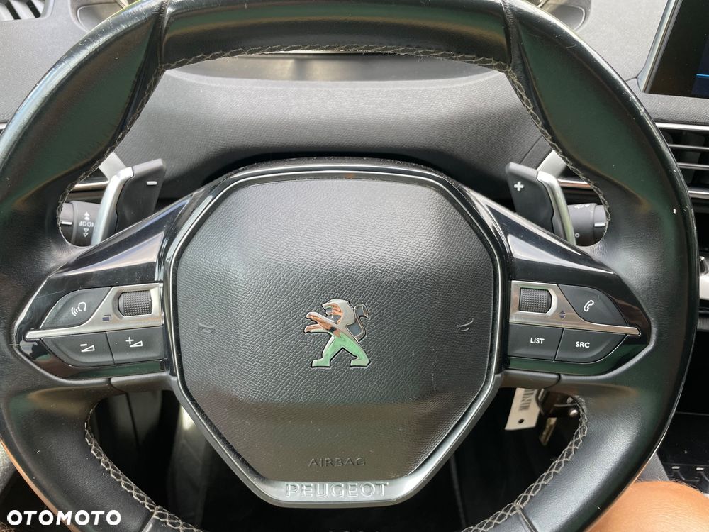 Peugeot 3008 BlueHDi 130 Stop & Start EAT8 Allure - 11