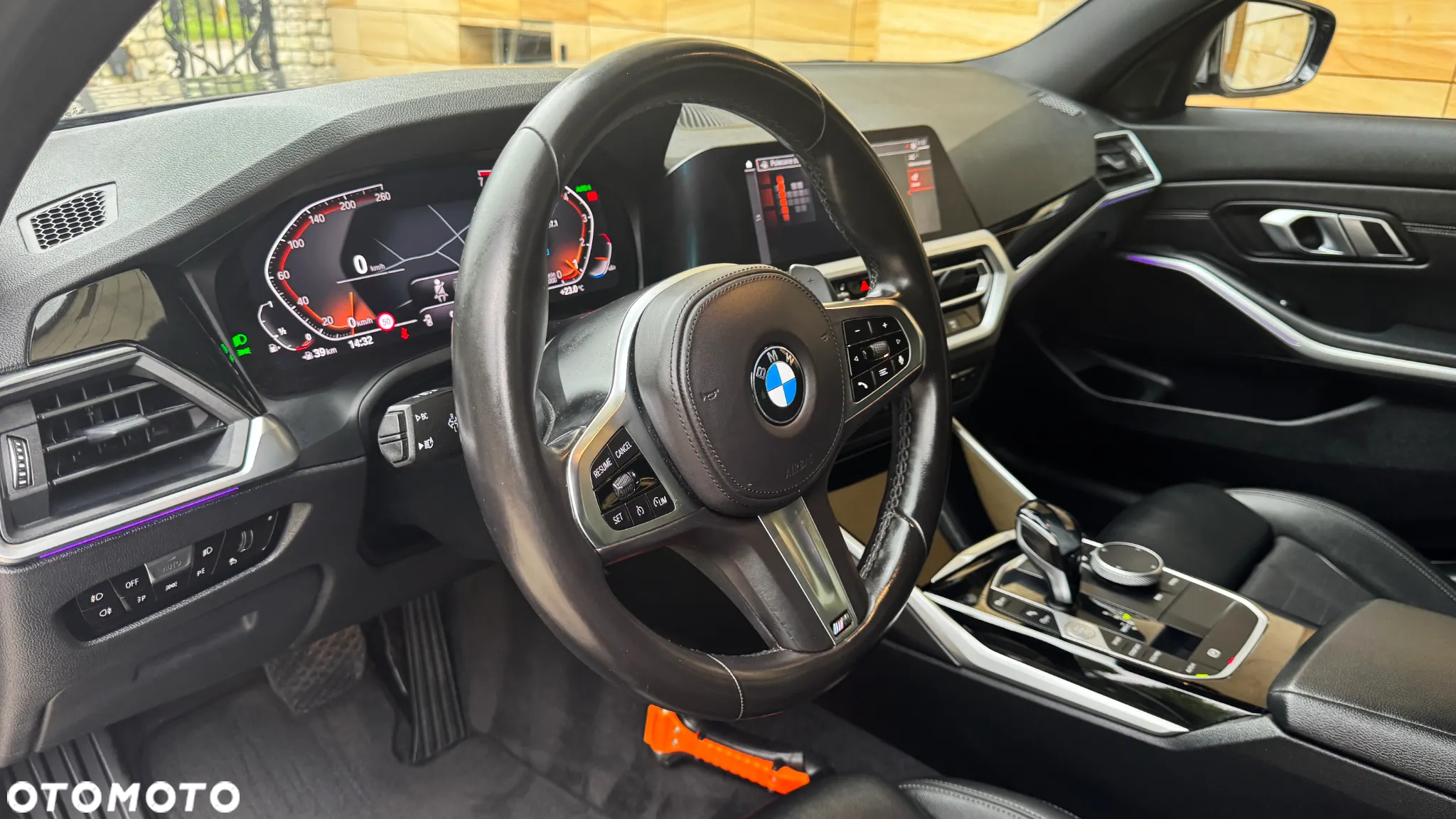 BMW Seria 3 330i Sport Line sport - 21