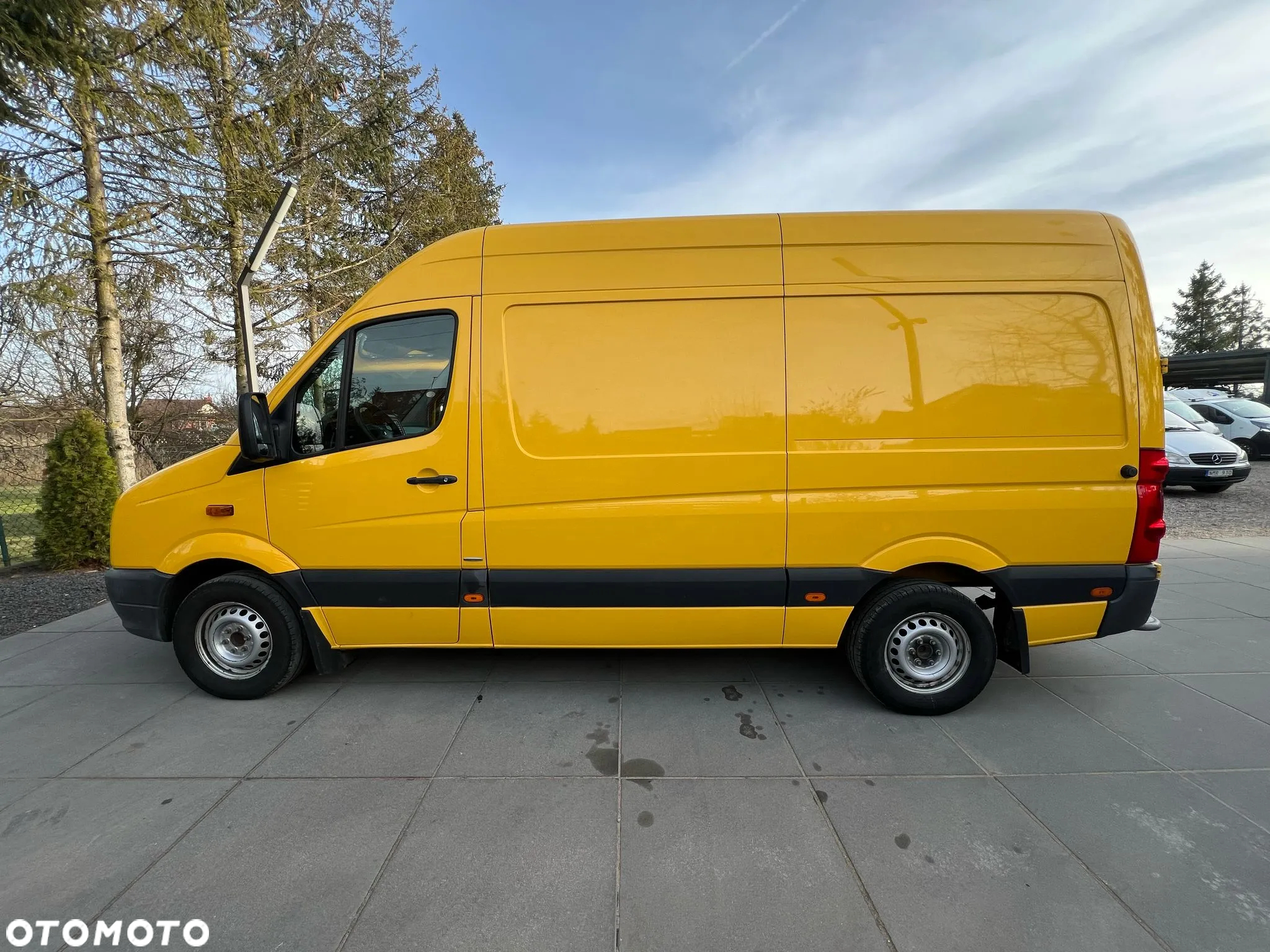 Volkswagen CRAFTER SREDNIAK KLIMATYZACJA - 6