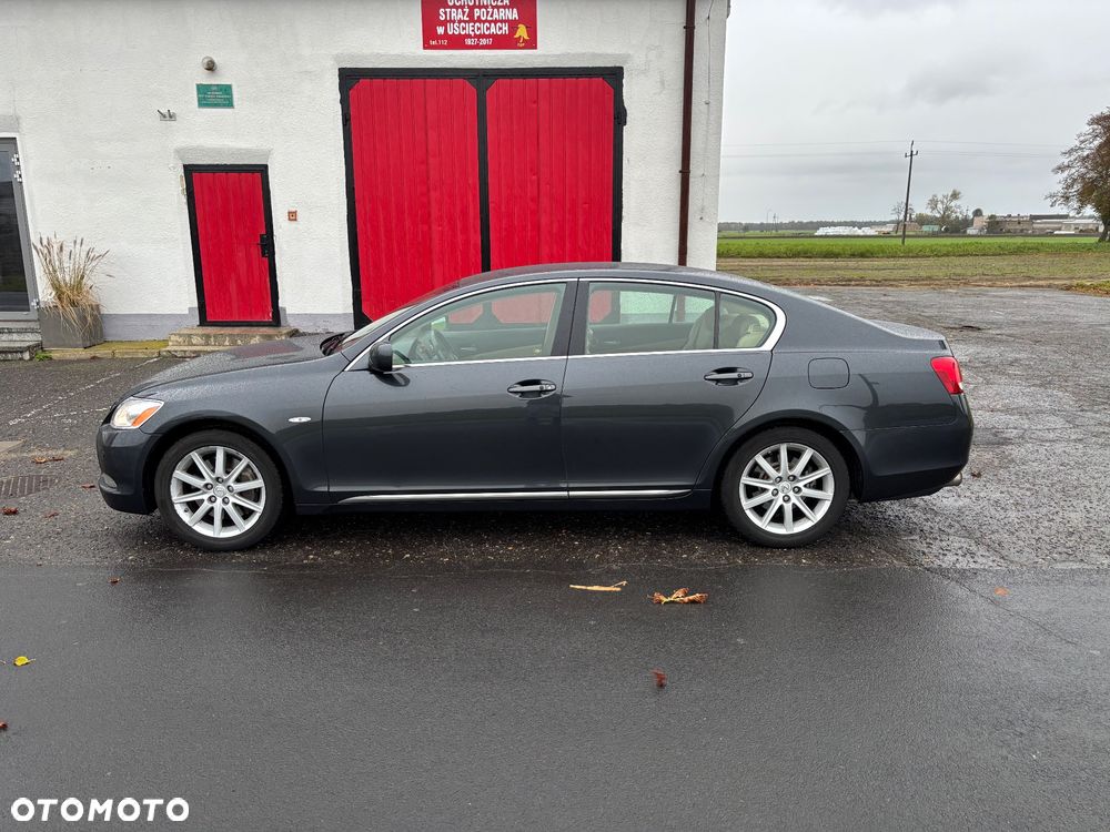 Lexus GS - 2