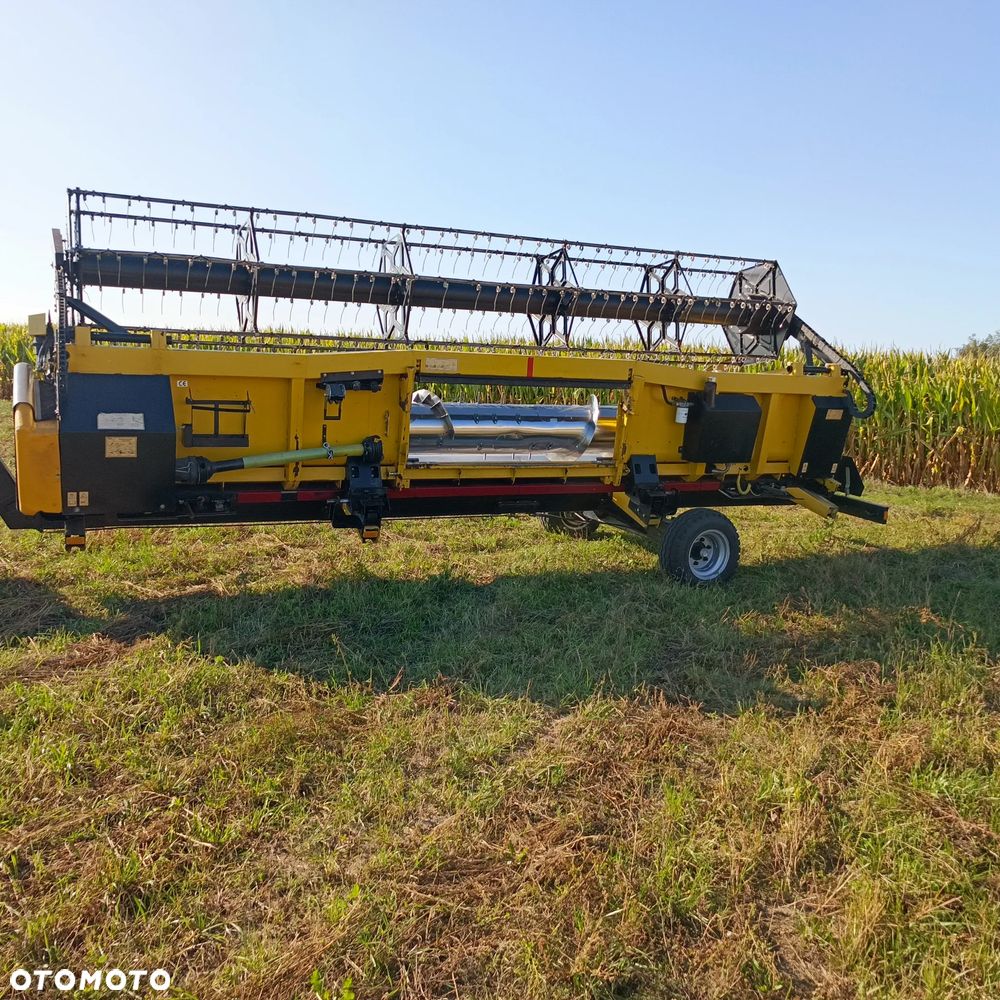 New Holland CSX 7080 - 26