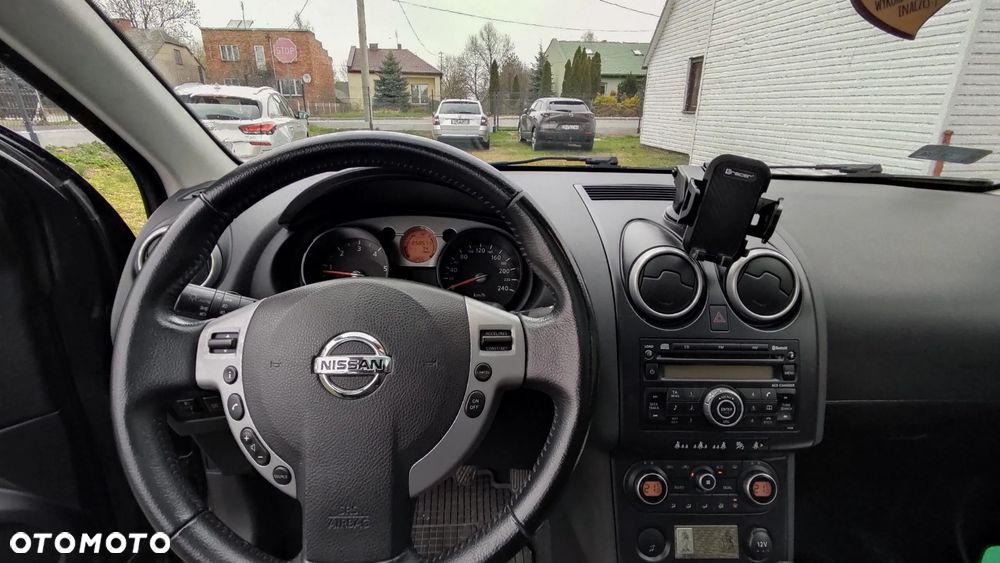 Nissan Qashqai - 11