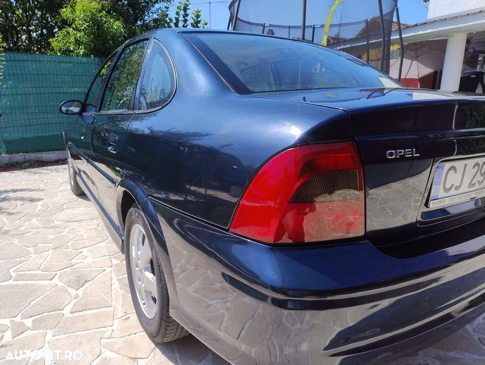 Opel Vectra 1.8i 16V Elegance - 12