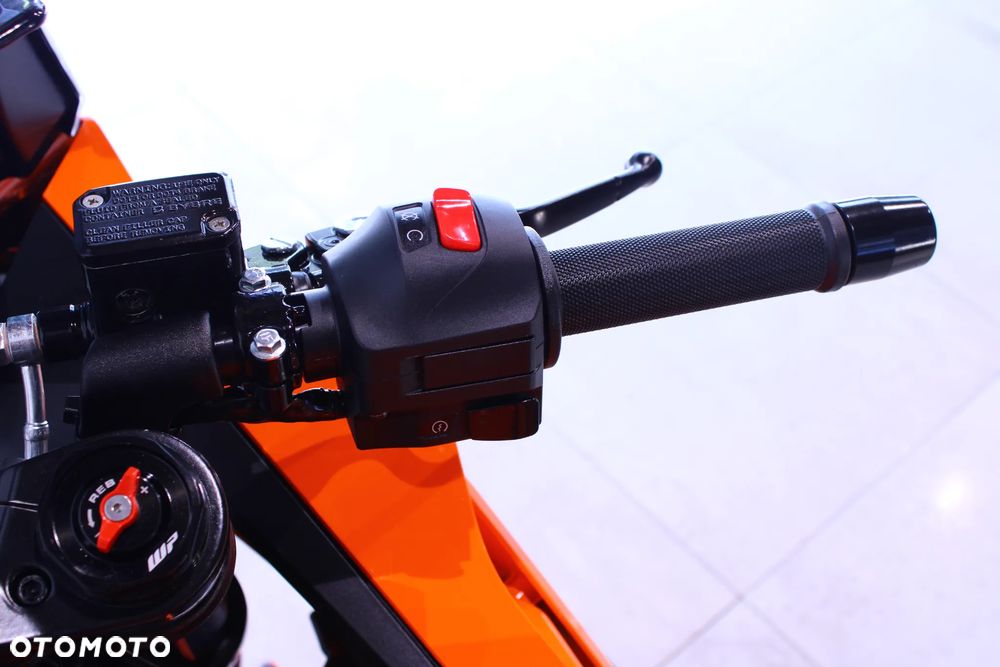 KTM RC 390 - 10