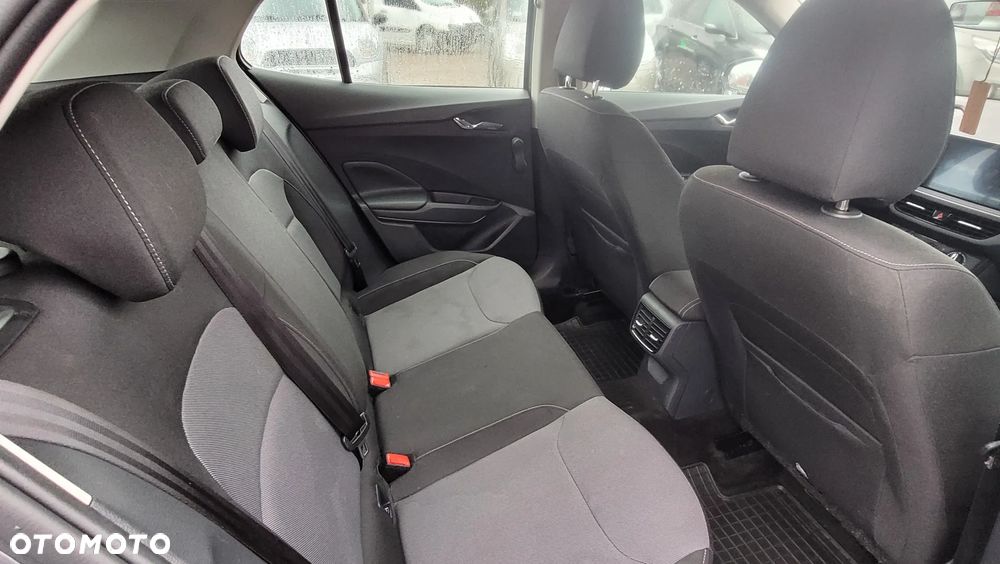 Skoda Fabia 1.0 TSI Ambition - 11