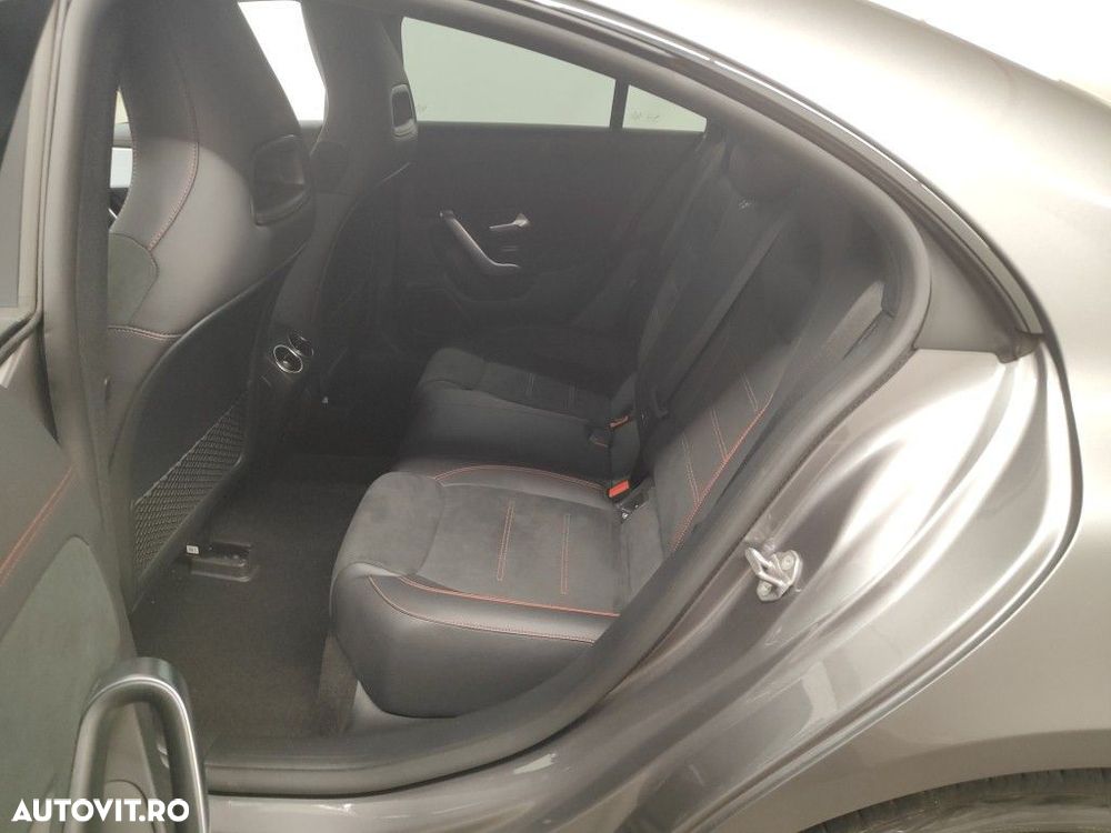 Mercedes-Benz CLA 250 e 8G-DCT AMG Line - 7