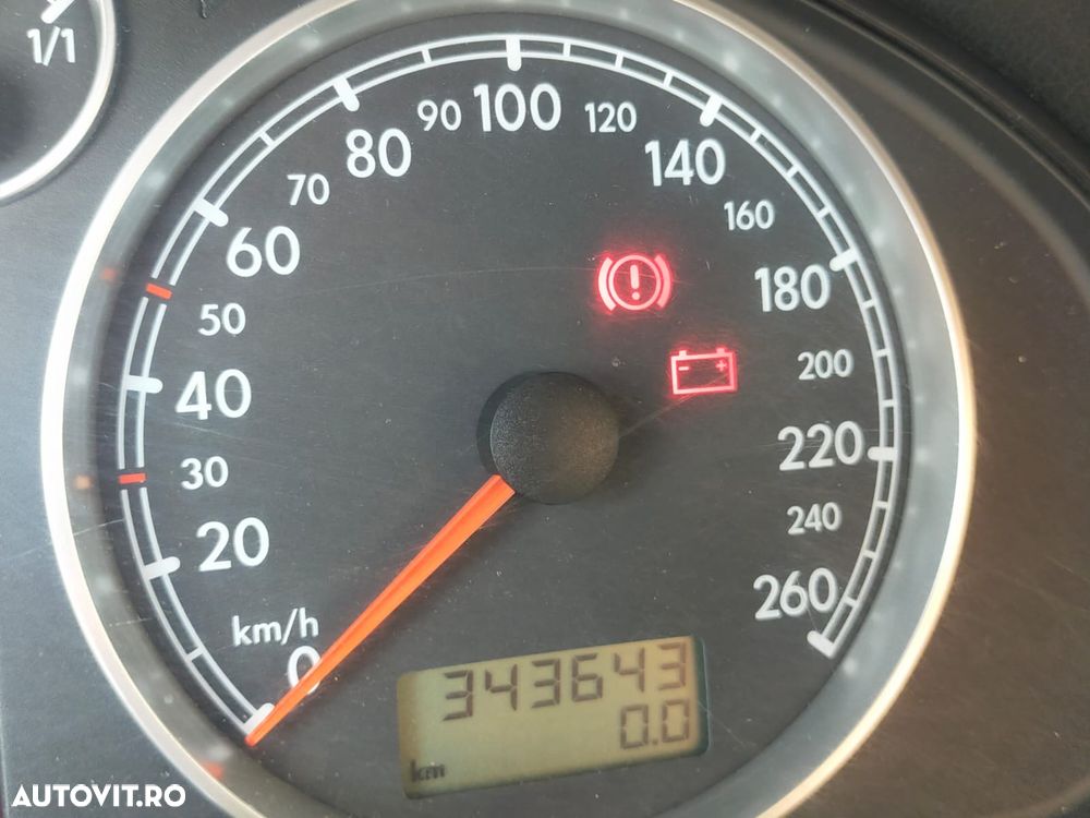 Volkswagen Passat - 7