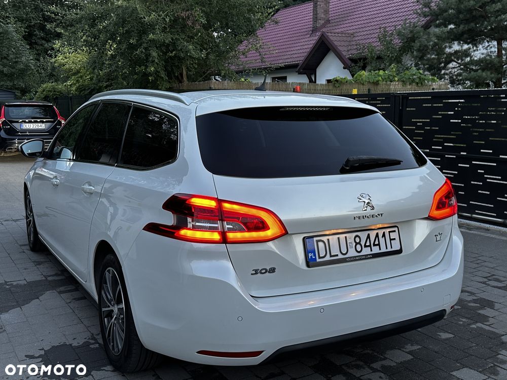 Peugeot 308 - 9