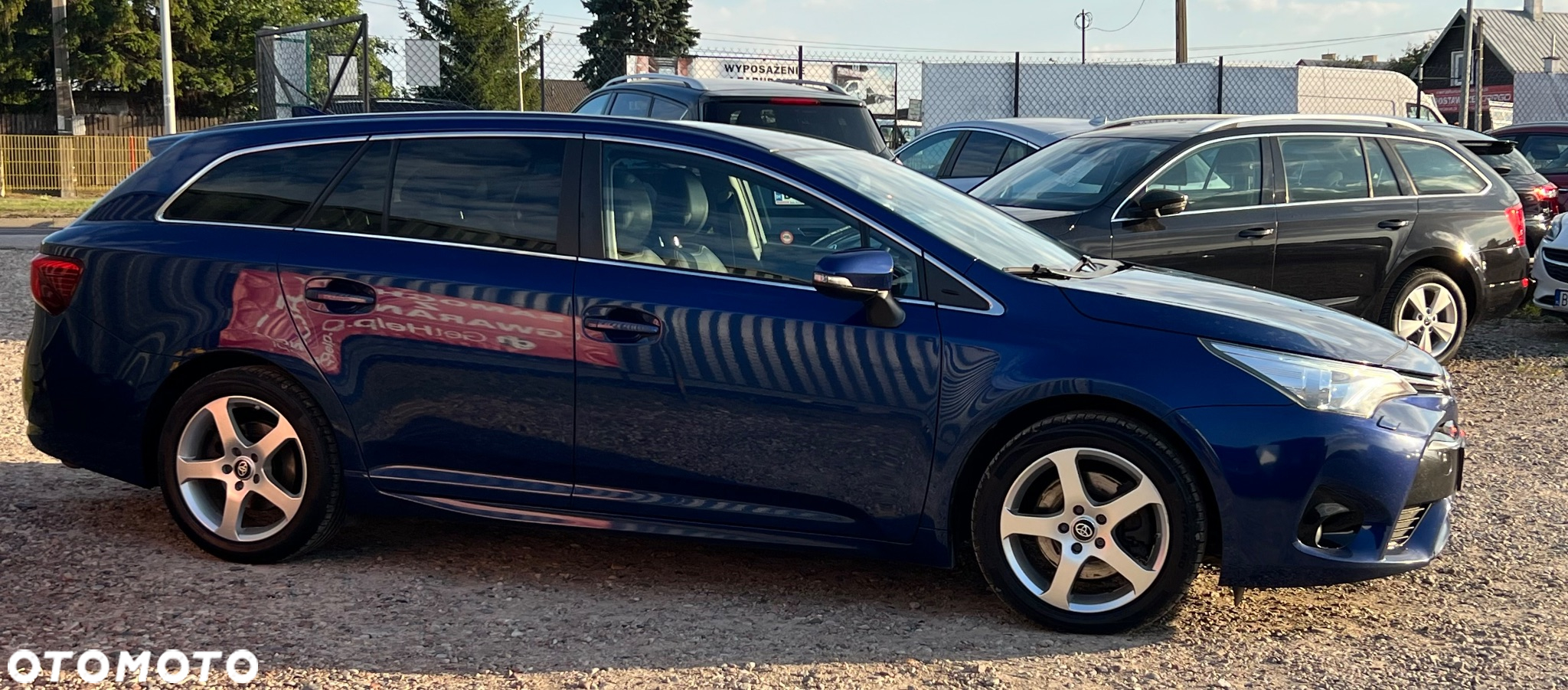 Toyota Avensis Touring Sports 2.0 D-4D Edition S+ - 37