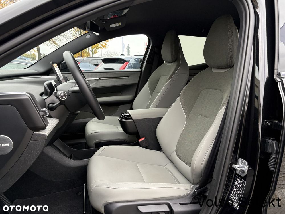 Volvo EX30 - 10