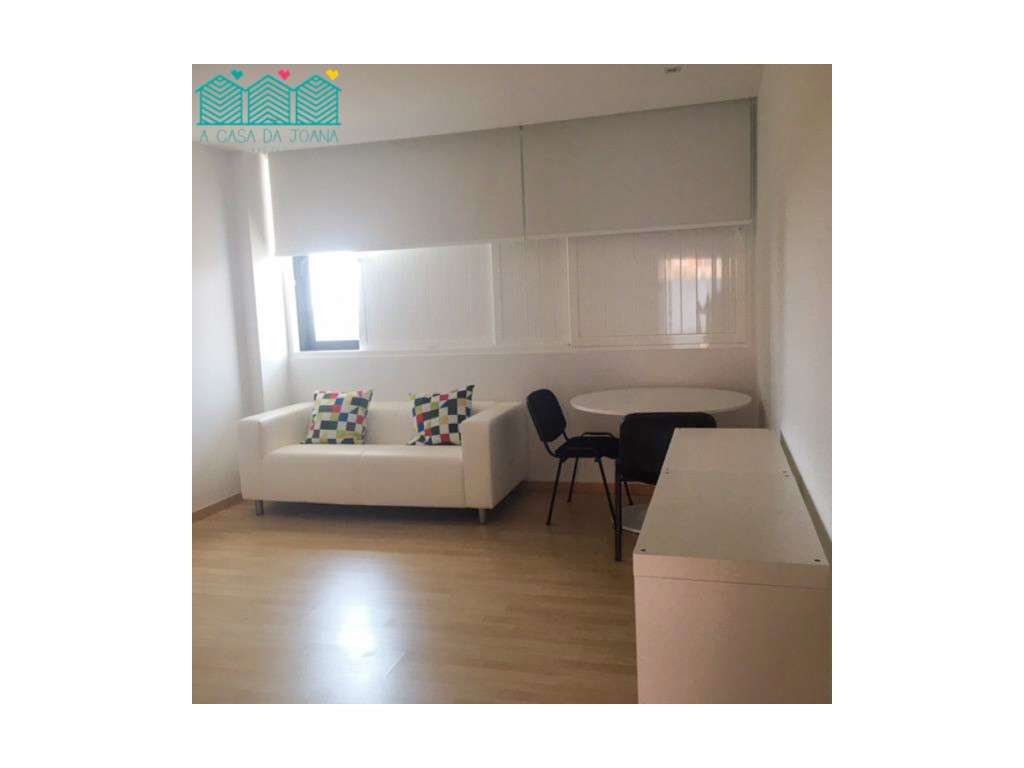 Apartamento T0 em Aveiro - Grande imagem: 2/9