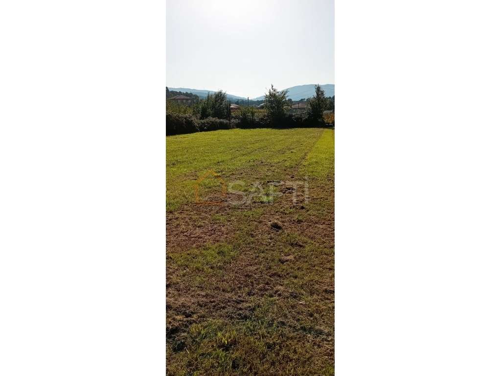 Terreno 873 m2 - Grande imagem: 2/3