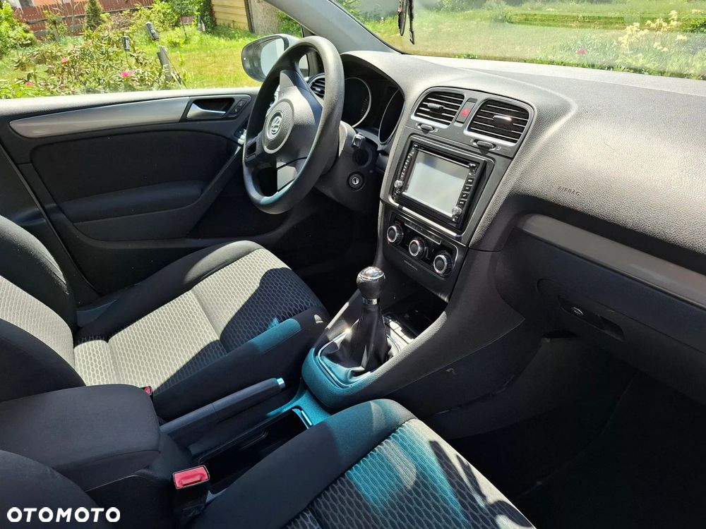Volkswagen Golf 1.6 Trendline - 6