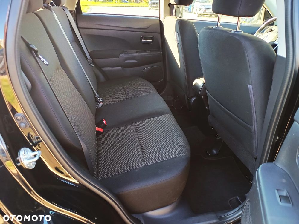 Mitsubishi ASX 1.6 2WD Invite - 17