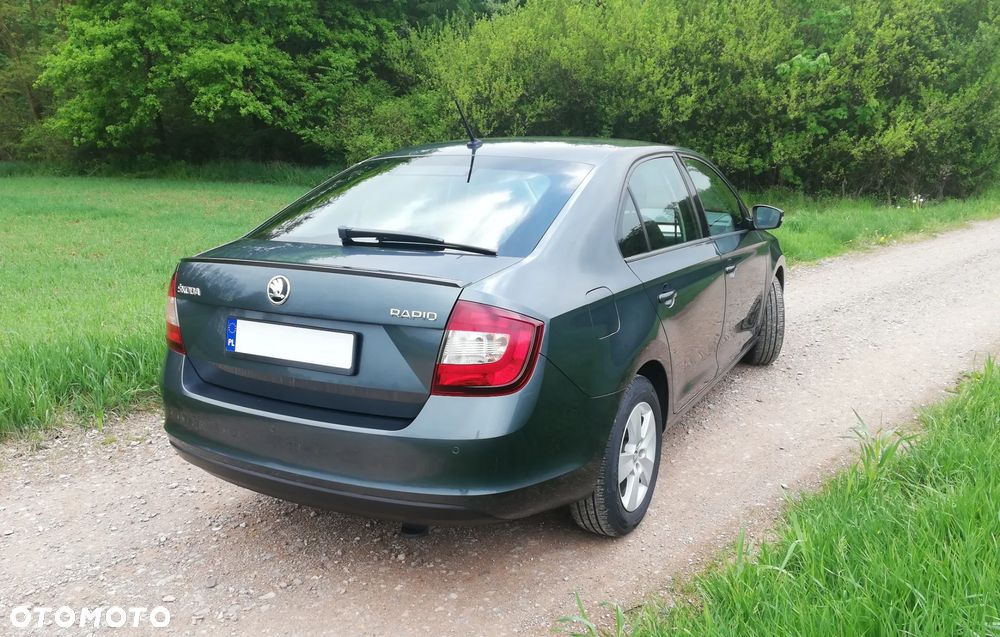 Skoda RAPID 1.4 TSI Ambition DSG - 4