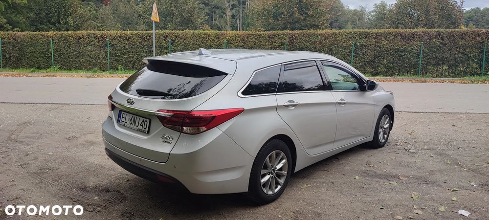 Hyundai i40 Kombi 1.7 CRDi DCT Premium - 5