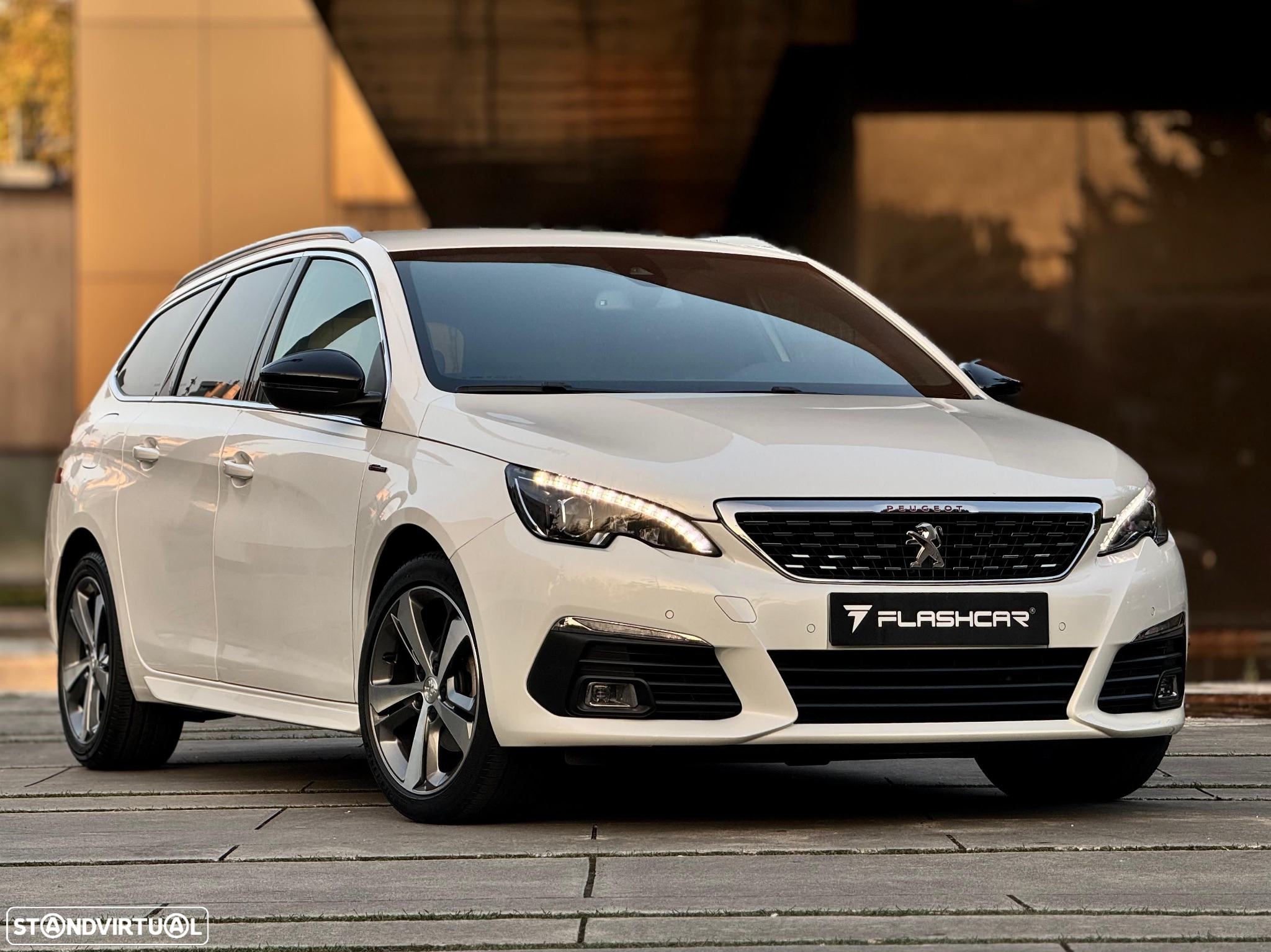 Peugeot 308 SW 1.5 BlueHDi GT Line - 35