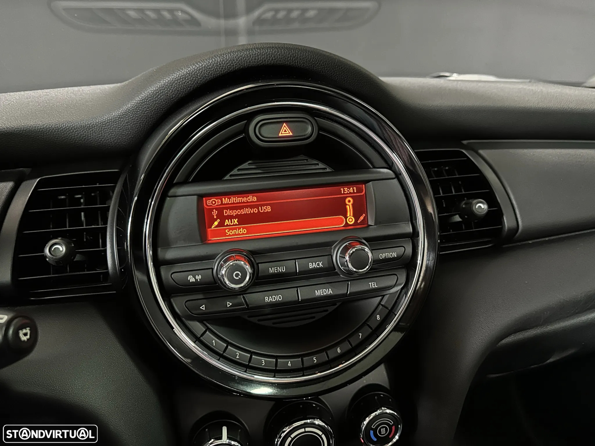 MINI 3 Portas One D - 36