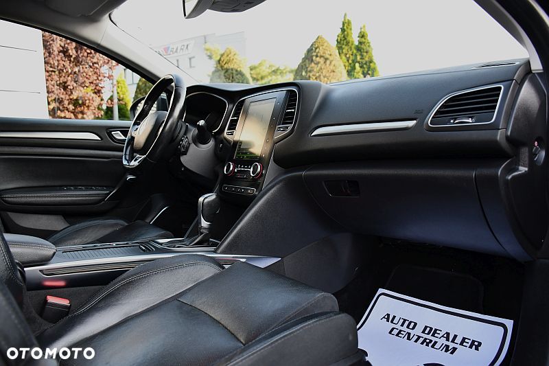 Renault Megane 1.5 dCi Bose EDC - 6