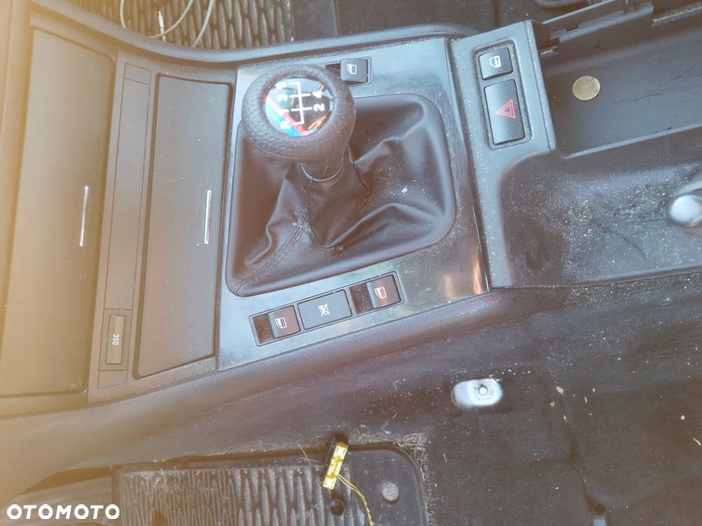 BMW E46 LIFT 318i  01-05   N42B20A  ROZRUSZNIK - 27