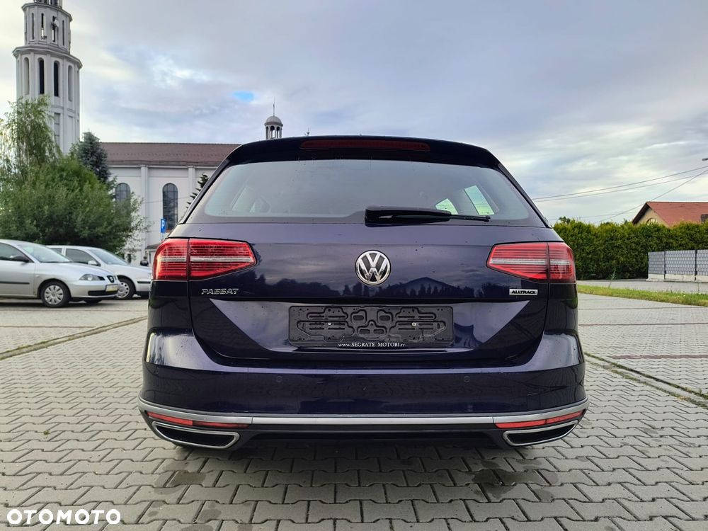 Volkswagen Passat - 18