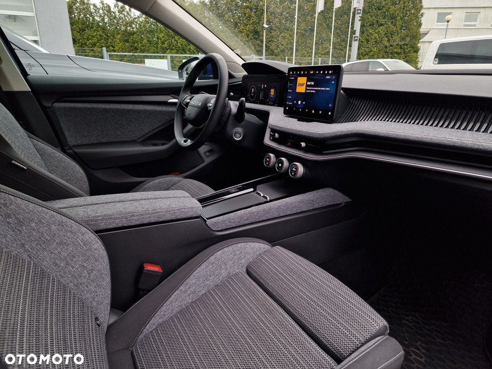 Skoda Superb - 17