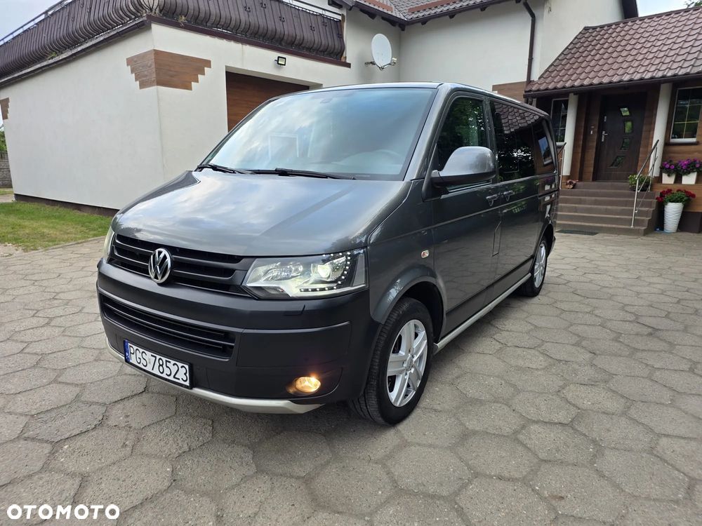 Volkswagen Multivan - 2