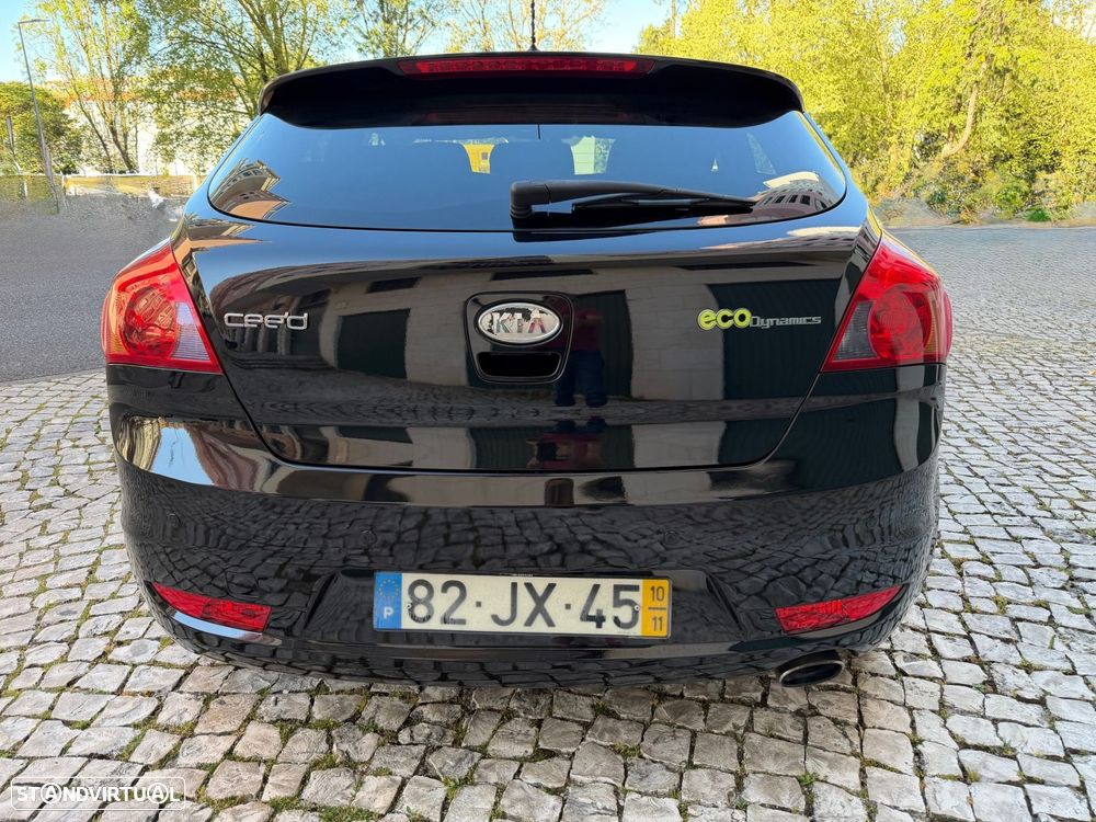 Kia Ceed S Coupé 1.4 CVVT EX ISG - 6